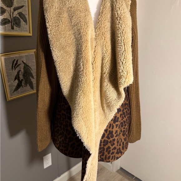 Vintage America Sweaters - Vintage America Cream and Brown Leopard Cardigan